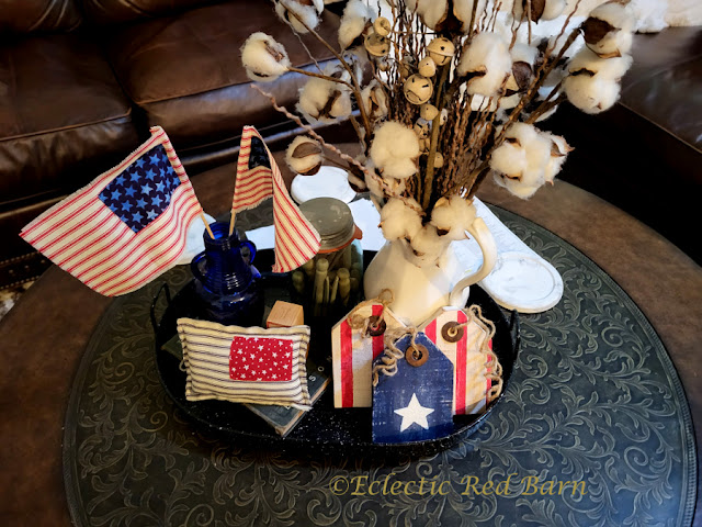 4th of July Blocks. Share NOW. #4thof July. #holidaydecor #patrioticdecor #craft #eclecticredbarn #palletboarddecor